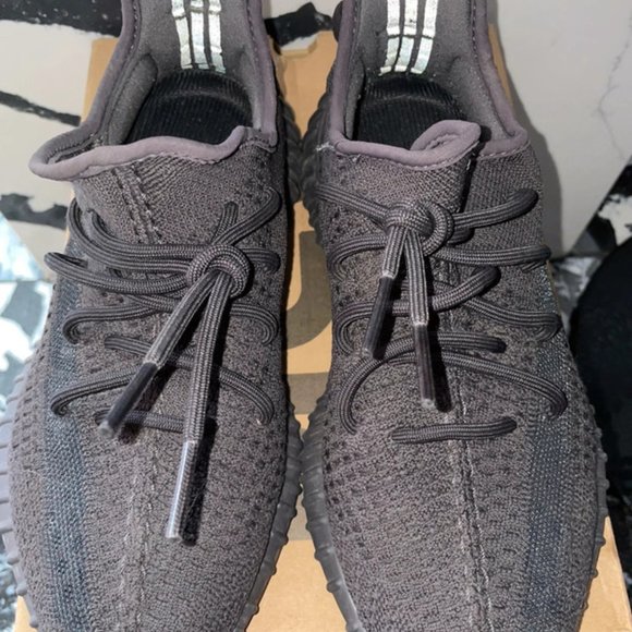 Yeezy 350 Cinder main image 4